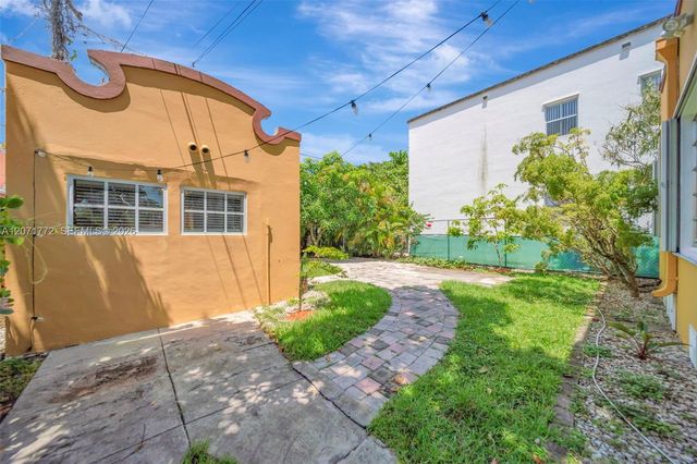 3431 SW 25th Street, Miami, FL 33133