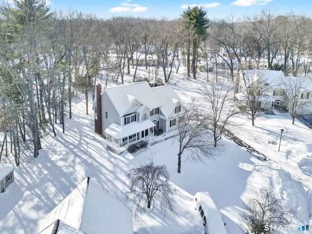 27 April Way, Bloomfield, CT 06002