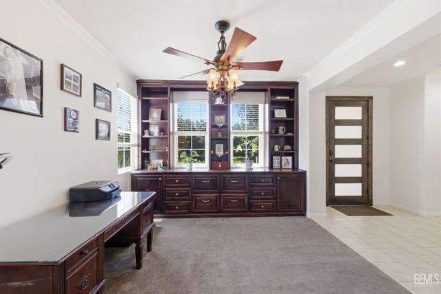 13502 Tuscany Villas Drive, Bakersfield, CA 93306