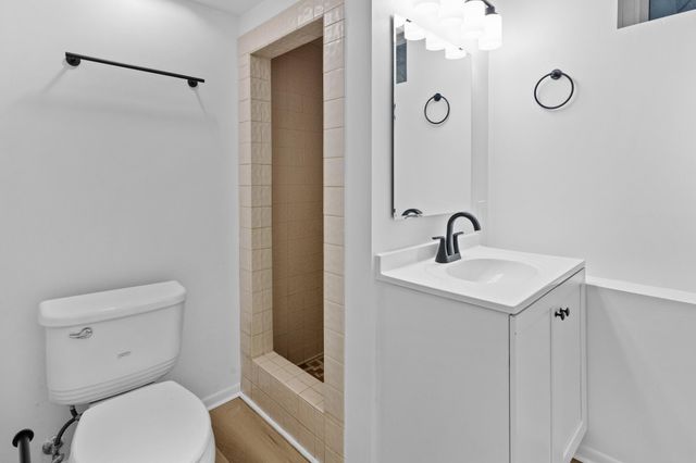 2732 Shenandoah Lane N, Plymouth, MN 55447