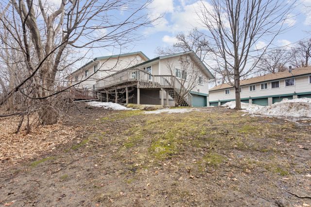 2732 Shenandoah Lane N, Plymouth, MN 55447