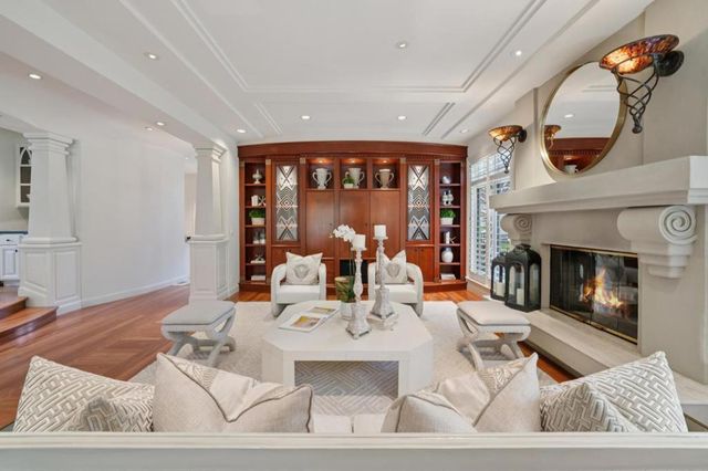 941 Berry Avenue, Los Altos, CA 94024