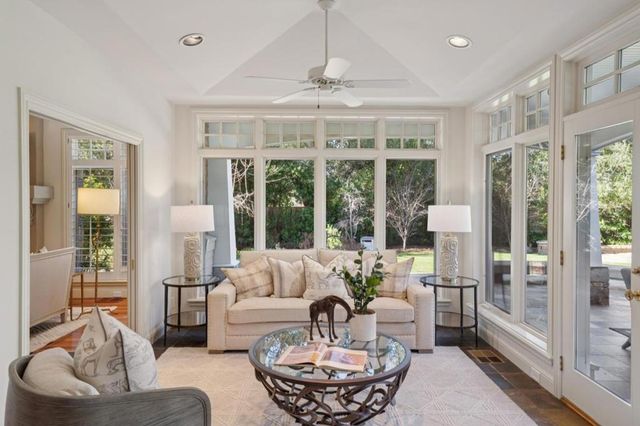 941 Berry Avenue, Los Altos, CA 94024