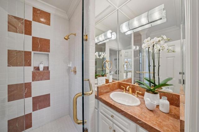 941 Berry Avenue, Los Altos, CA 94024