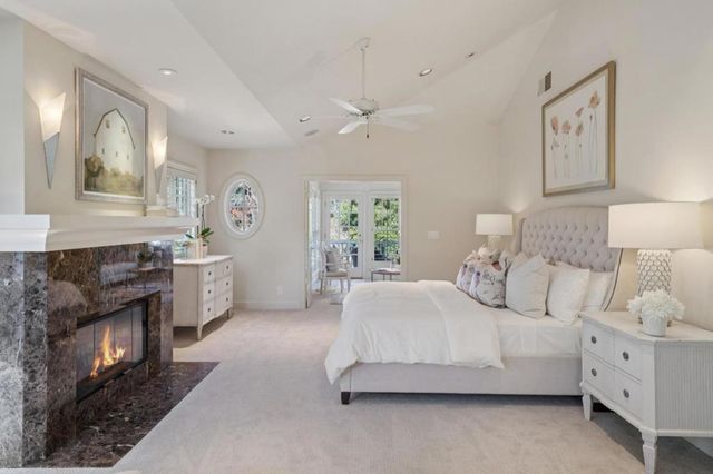 941 Berry Avenue, Los Altos, CA 94024