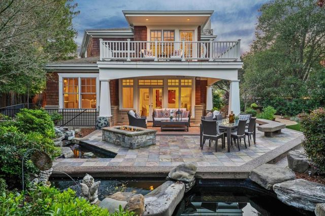 941 Berry Avenue, Los Altos, CA 94024