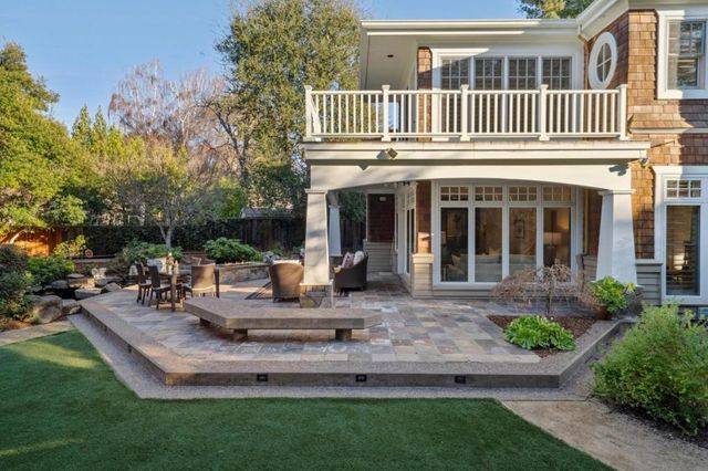 941 Berry Avenue, Los Altos, CA 94024