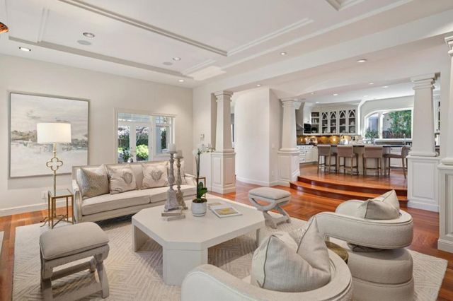 941 Berry Avenue, Los Altos, CA 94024