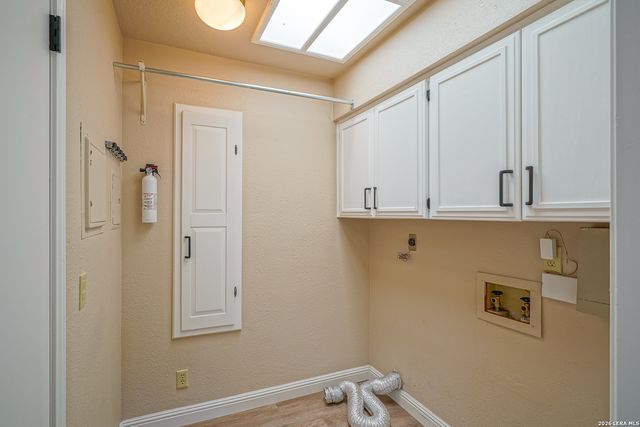 3411 Wellsprings Dr, San Antonio, TX 78230