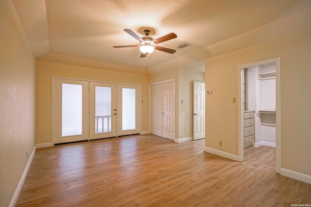 3411 Wellsprings Dr, San Antonio, TX 78230