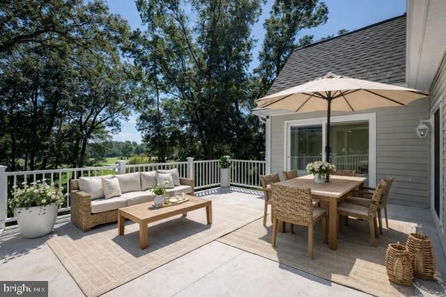 154 W SHORE DR, Milton, DE 19968