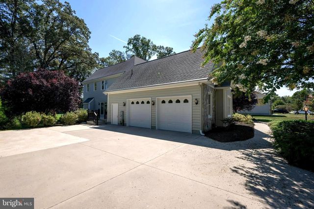 154 W SHORE DR, Milton, DE 19968