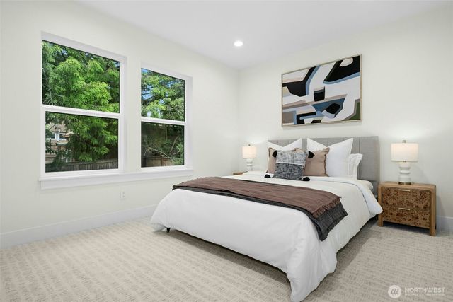 636 11th Avenue, Kirkland, WA 98033