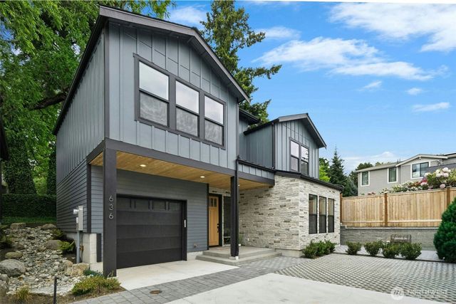 636 11th Avenue, Kirkland, WA 98033