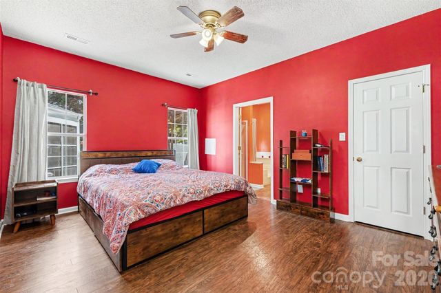 11232 Laurel View Drive, Charlotte, NC 28273