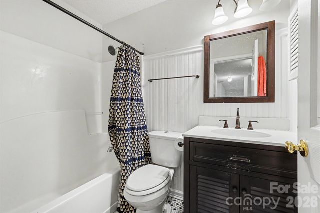 11232 Laurel View Drive, Charlotte, NC 28273