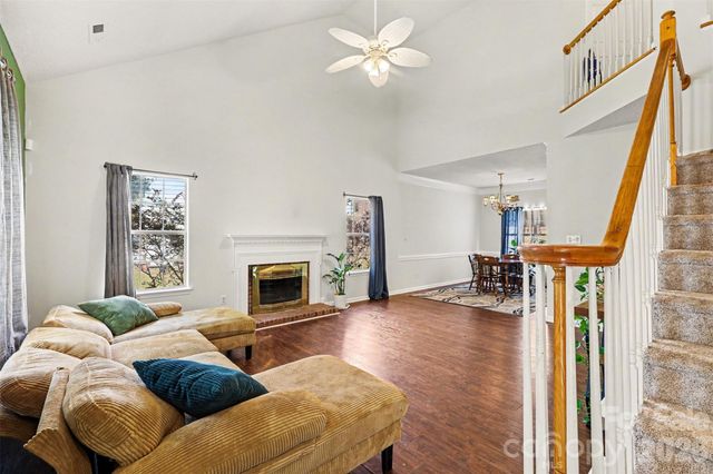 11232 Laurel View Drive, Charlotte, NC 28273