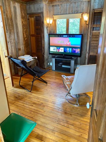 14 Macomber Point, Alburgh, VT 05440