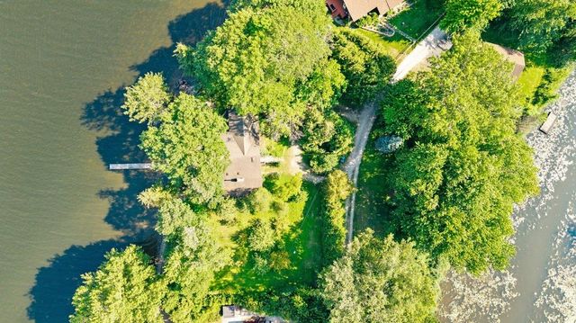 14 Macomber Point, Alburgh, VT 05440