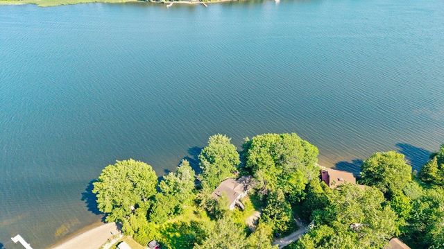 14 Macomber Point, Alburgh, VT 05440