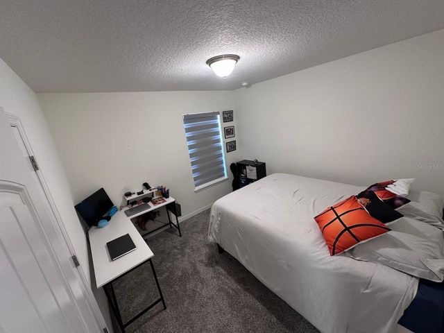 1562 SOFTSHELL STREET, St Cloud, FL 34771