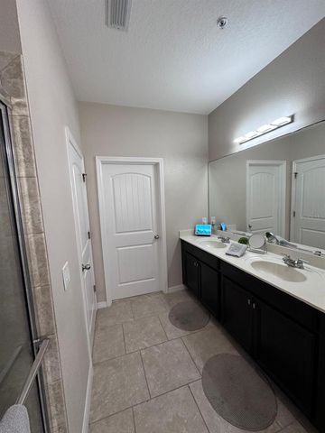 1562 SOFTSHELL STREET, St Cloud, FL 34771