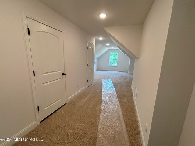 7221 Hickory Hollow Road, Walls, MS 38680