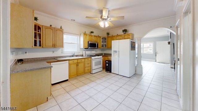 408 Forest St, Kearny Town, NJ 07032