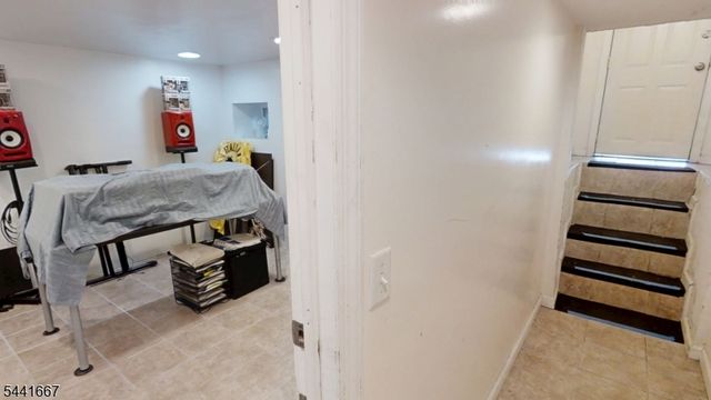 408 Forest St, Kearny Town, NJ 07032