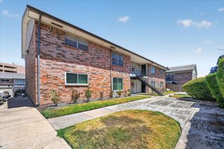 8071 Meadow Road 219, Dallas, TX 75231