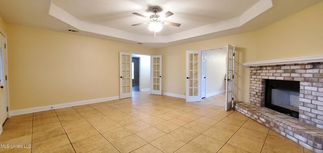 1711 S 2nd Street, Ocean Springs, MS 39564
