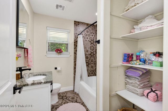 101 Olson Avenue, Long Beach, MS 39560