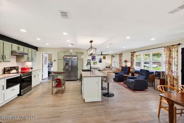 101 Olson Avenue, Long Beach, MS 39560