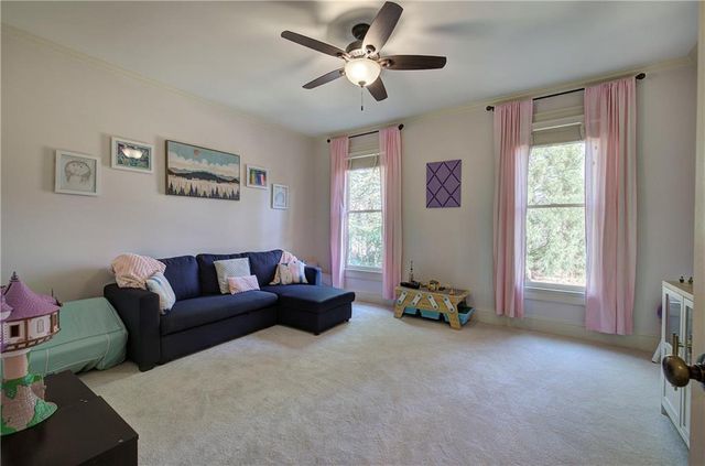 601 Shelter Cove, Canton, GA 30114