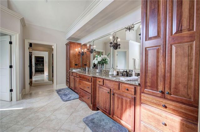 601 Shelter Cove, Canton, GA 30114