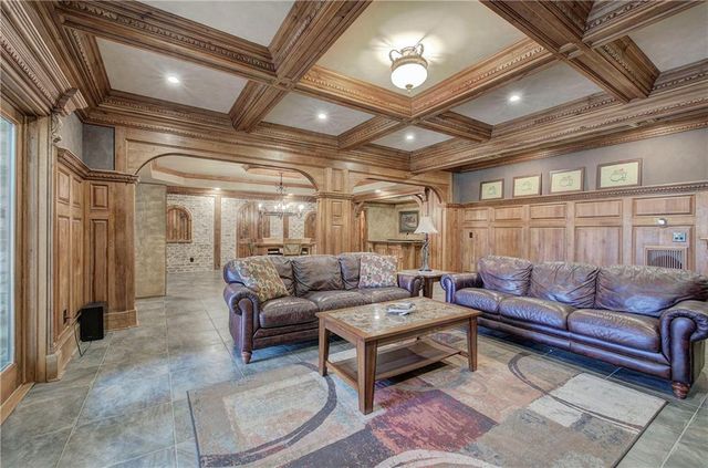 601 Shelter Cove, Canton, GA 30114