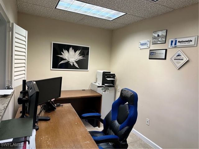 700 11th ST S 202 & 203, Naples, FL 34102