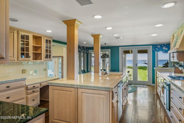 11062 RIVERPORT Drive W, Jacksonville, FL 32223