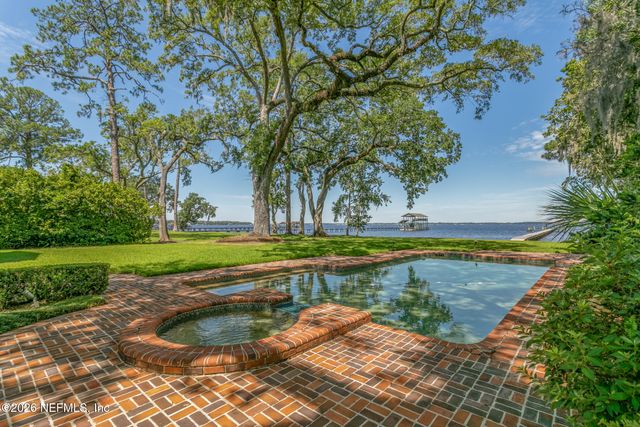 11062 RIVERPORT Drive W, Jacksonville, FL 32223