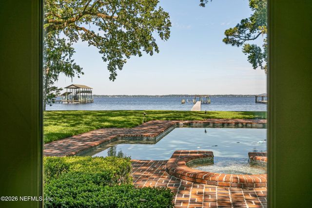 11062 RIVERPORT Drive W, Jacksonville, FL 32223