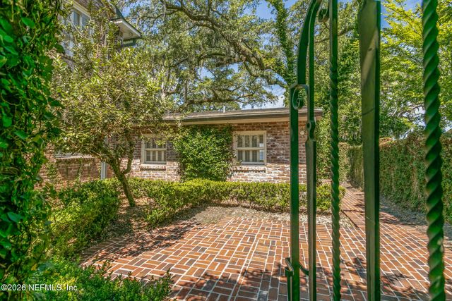 11062 RIVERPORT Drive W, Jacksonville, FL 32223