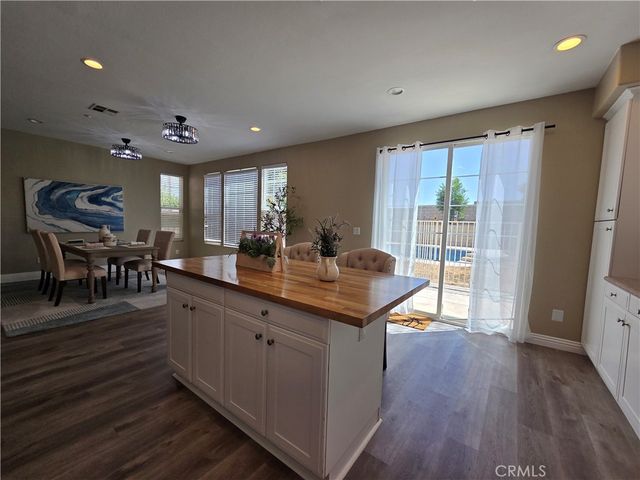20329 Red Poppy, Riverside, CA 92508