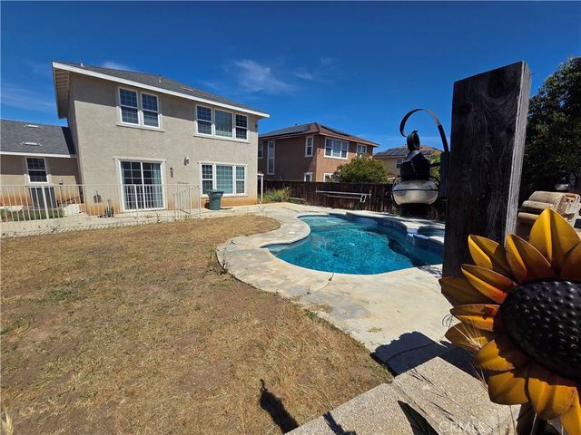 20329 Red Poppy, Riverside, CA 92508
