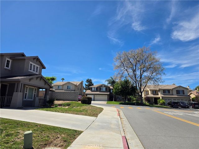 20329 Red Poppy, Riverside, CA 92508