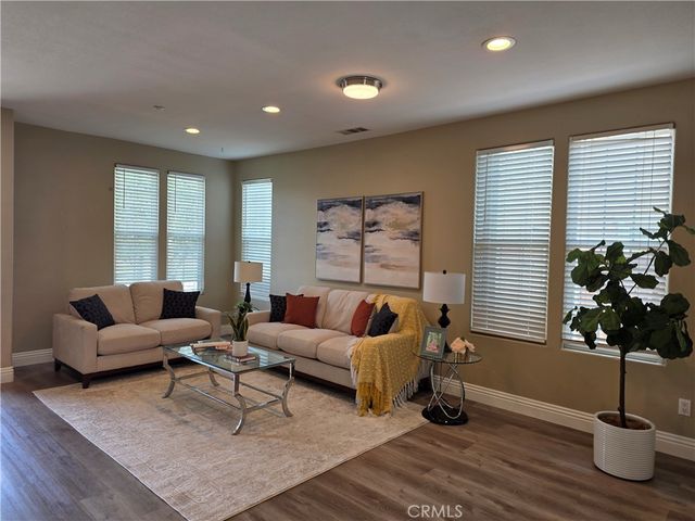20329 Red Poppy, Riverside, CA 92508