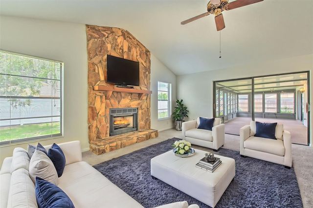 2315 SOUTHERN LITES AVENUE, Lutz, FL 33549