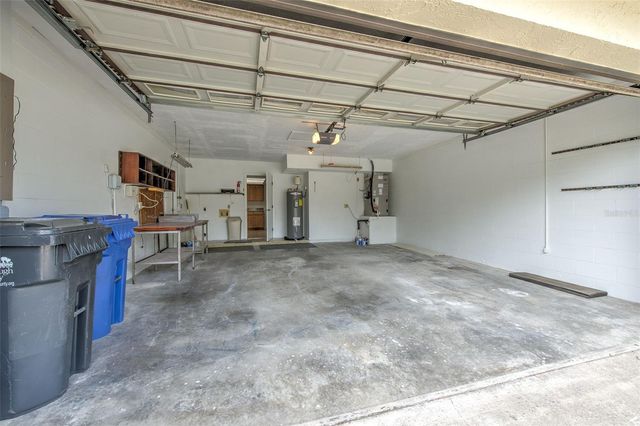 2315 SOUTHERN LITES AVENUE, Lutz, FL 33549