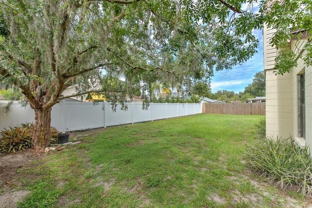 2315 SOUTHERN LITES AVENUE, Lutz, FL 33549
