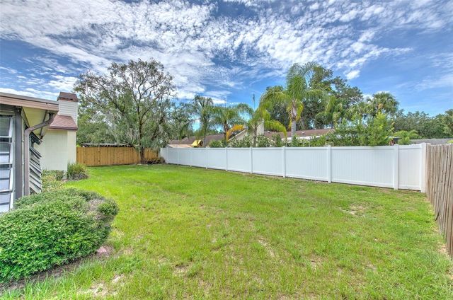 2315 SOUTHERN LITES AVENUE, Lutz, FL 33549