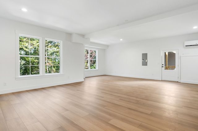 3561 Knollwood Hill Drive, Chattanooga, TN 37415